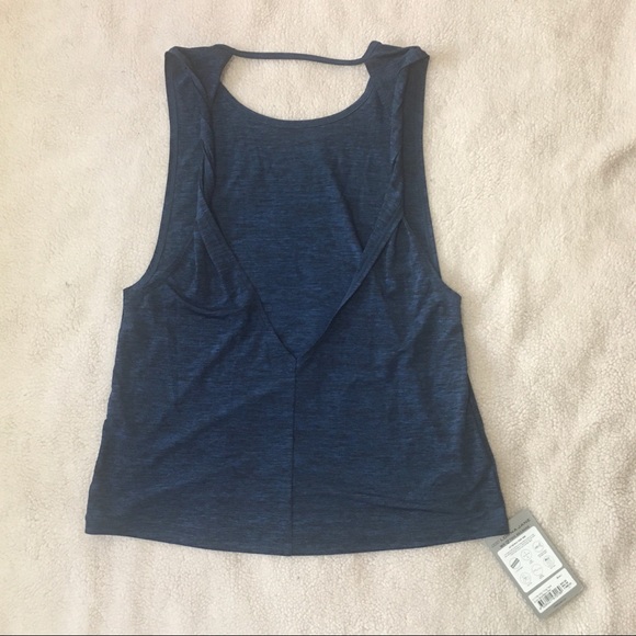 Lorna Jane wild thing tank - Picture 5 of 12